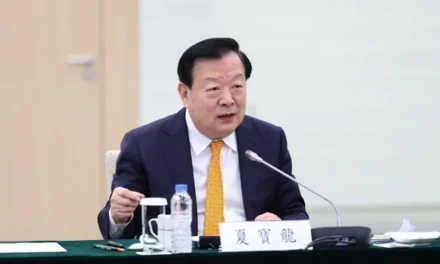 Two Sessions: Xia Baolong official urges Macau delegates to align with 15th Five-Year Plan priorities