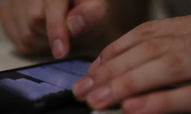 Crime: Middle-aged woman loses over MOP60,000 in suspected online scam